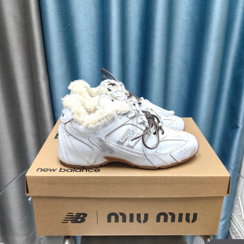 Miu Miu Casual Shoes